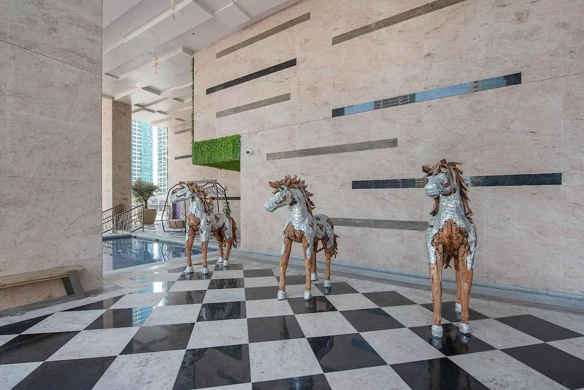Warm 1-Bedroom Family-Friendly Aparment In Jlt Dubai